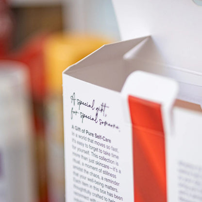 InaEssentials Geschenkbox (17,8 cm × 14,7 cm × 5 cm)