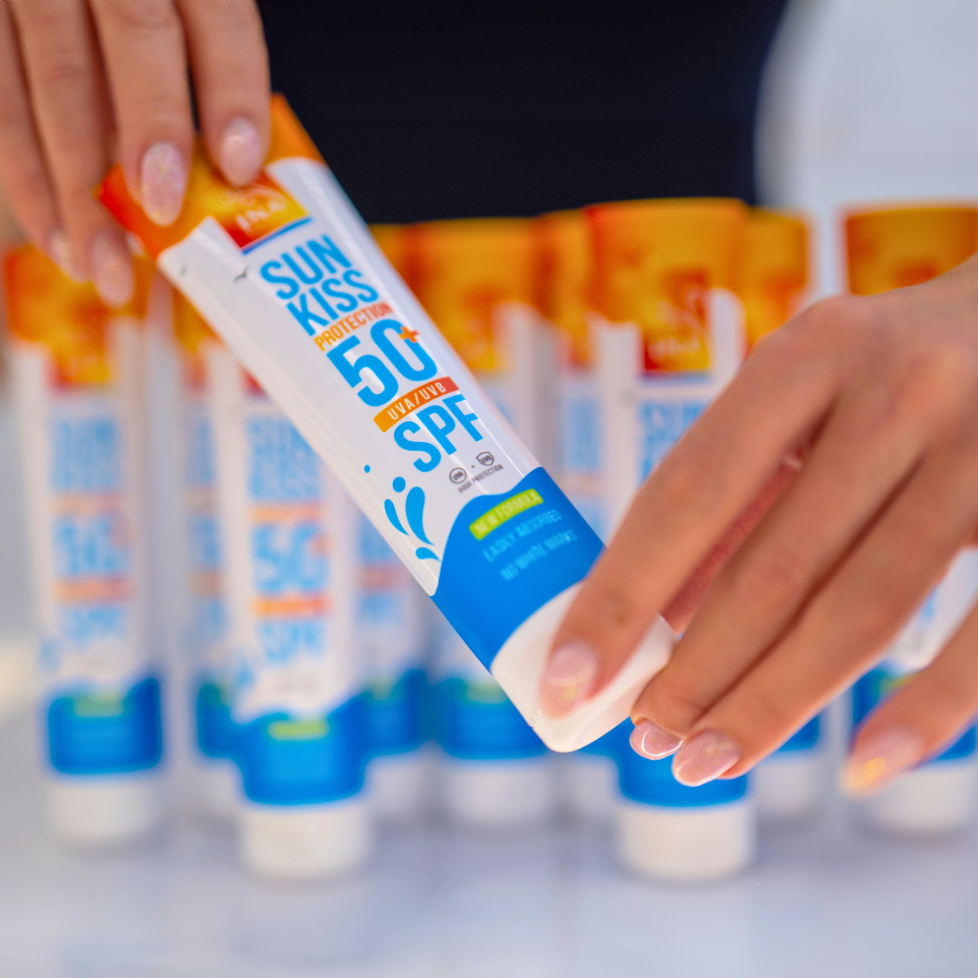 SPEZIELLER ZUGANG Natürlicher Sonnenschutz für Gesicht und Körper SPF 50+ mit Biologischem Weißtannenbaum